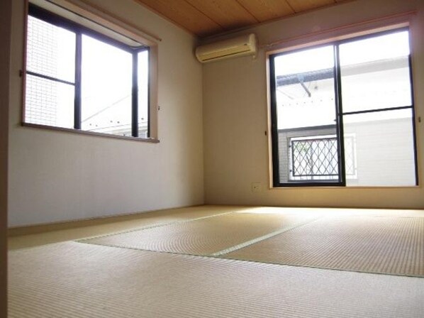 シャローム国立の物件内観写真